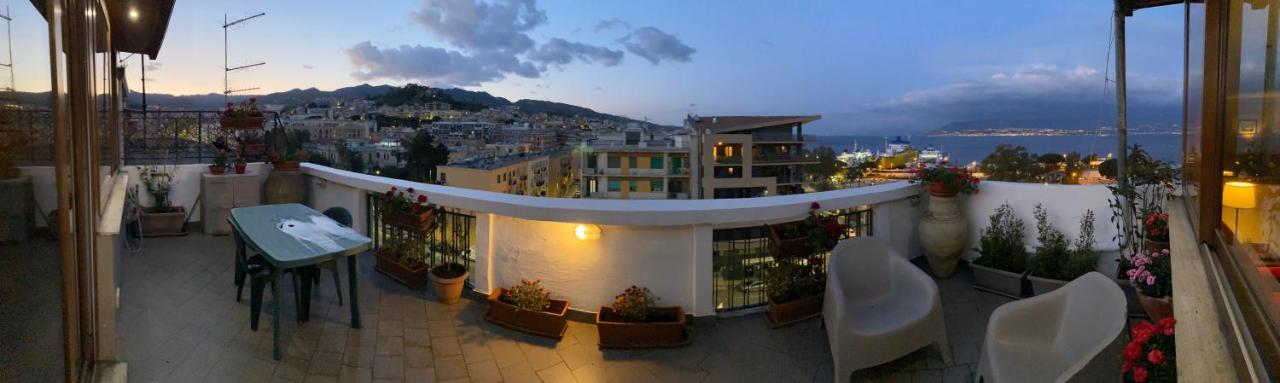 Casa Malu Apartment เมสซีนา ภายนอก รูปภาพ